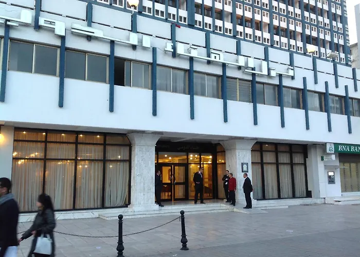 3 star hotel: El Hana International